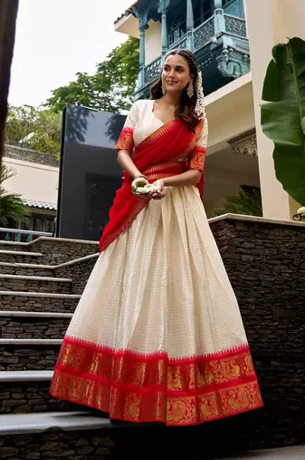 Women's South Indian Grandeur Poly Cotton Zari Woven Lehenga Choli Set