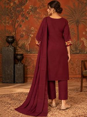 Maroon floral embroidery cotton straight kurta with trousers & dupatta 3