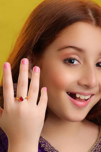 Gold plated ruby red stone ring