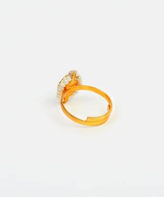 Gold plated emerald green kundan flower ring 5