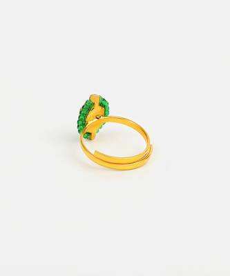 Gold plated pearl emerald green frame ring 5
