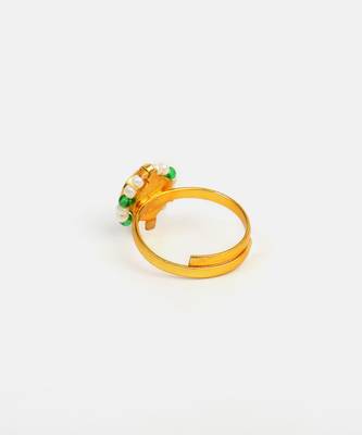 Gold plated emerald green kundan round ring 5