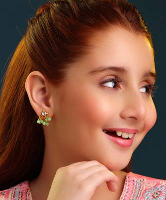 Gold plated kundan mint green cluster earrings 1