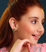Gold plated emerald green kundan cluster earrings