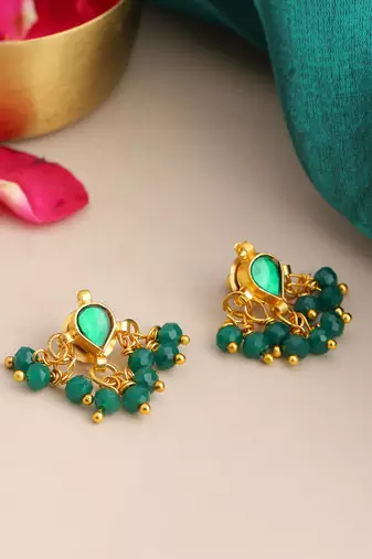 Gold plated emerald green kundan cluster earrings