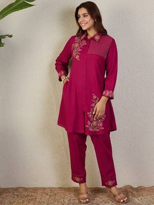 Pink cotton a-line kurta with trousers 3
