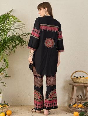 Black cotton a-line kurta with palazzos 2