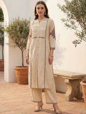 Beige rayon straight kurta with palazzos 4