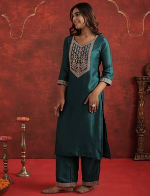 Teal liva straight kurta with trousers 3