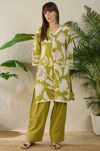 Green cotton straight kurta with palazzos