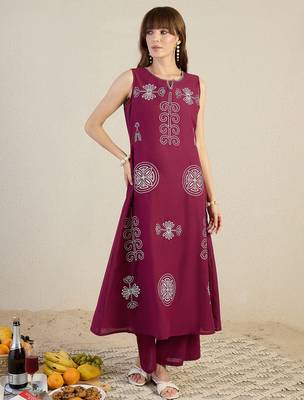 Maroon cotton a-line kurta with palazzos 4