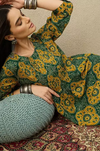 Green cotton a-line kurta with trousers