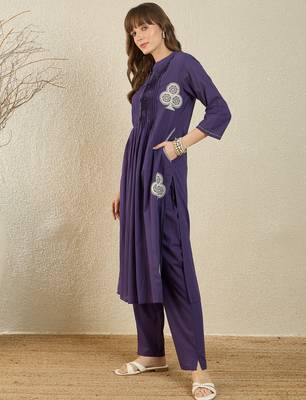 Purple cotton a-line kurta with trousers 3