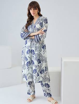 Off white cotton straight kurta with trousers 4