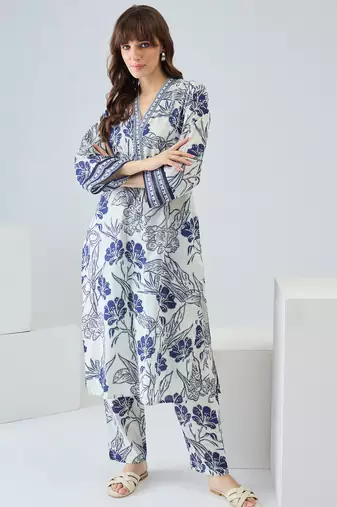 Off white cotton straight kurta with trousers