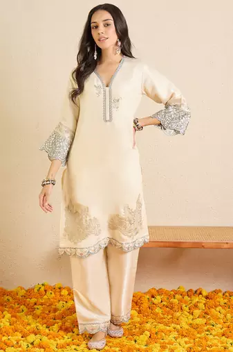 Cream silk-blend straight kurta with palazzos