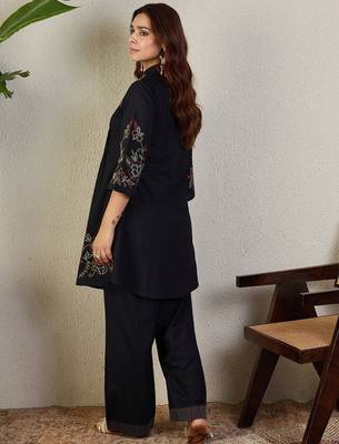 Black cotton a-line kurta with trousers 2