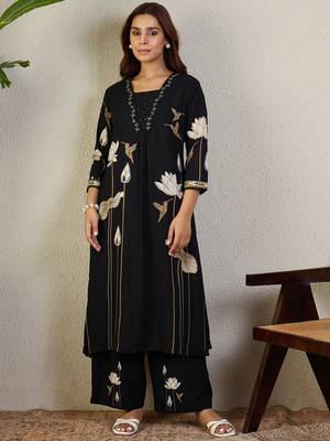 Black rayon a-line kurta with trousers 4