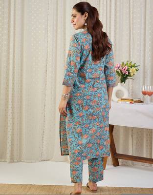 Blue cotton a-line kurta with trousers 2