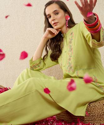 Green rayon a-line kurta with palazzos 1