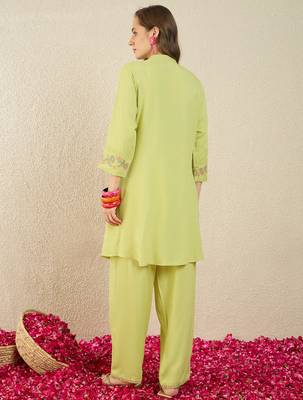 Green rayon a-line kurta with palazzos 2