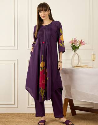 Purple cotton a-line kurta with trousers 4