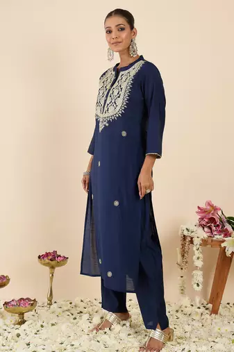 Navy blue silk-blend kurta set with trousers