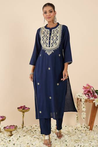 Navy blue silk-blend kurta set with trousers