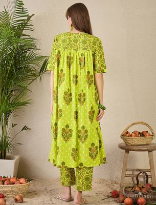 Yellow cotton a-line kurta with trousers 2