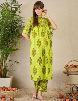 Yellow cotton a-line kurta with trousers 4