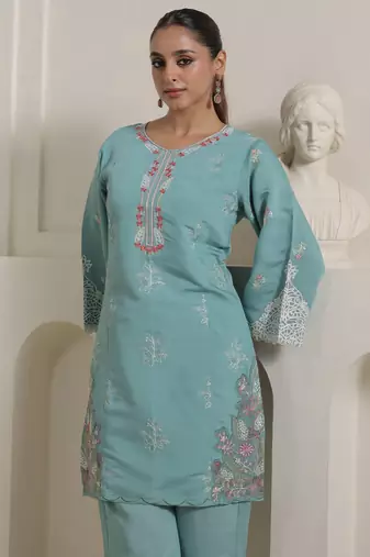Teal silk-blend straight kurta with palazzos