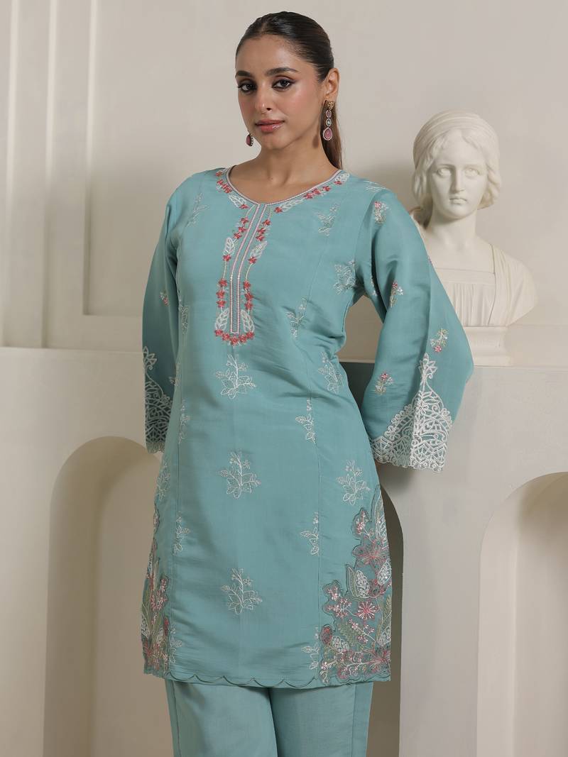 Teal silk-blend straight kurta with palazzos