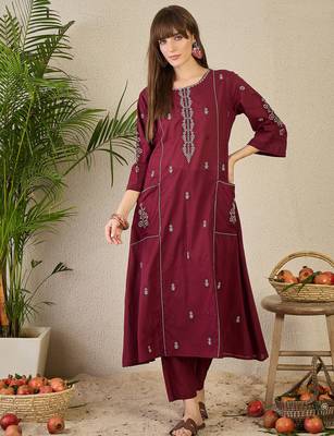 Maroon cotton a-line kurta with trousers 4