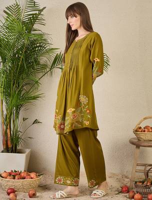 Olive rayon a-line kurta with palazzos 3
