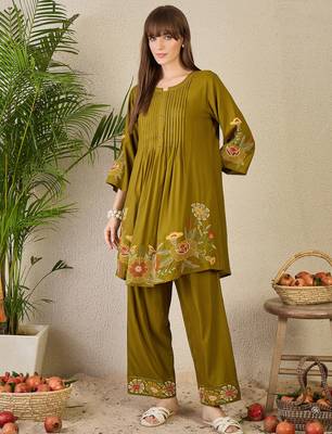 Olive rayon a-line kurta with palazzos 4