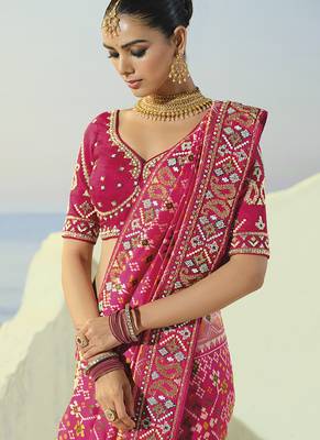 rani pure patan patola saree in cream moti & beads heavy hand work 3