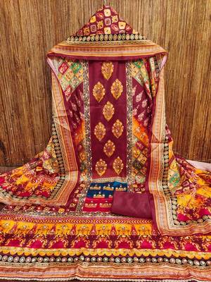 Women Maroon Printed Geometric Dress Material 3
