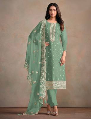 Green Heavy Organza Fabric Embroidery Sequence Work salwar suit collection un stitched 1