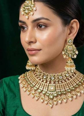 Handcrafted White Kundan Necklace Set with Classic 4
