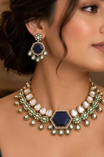 blue kundan necklace set with beaded work