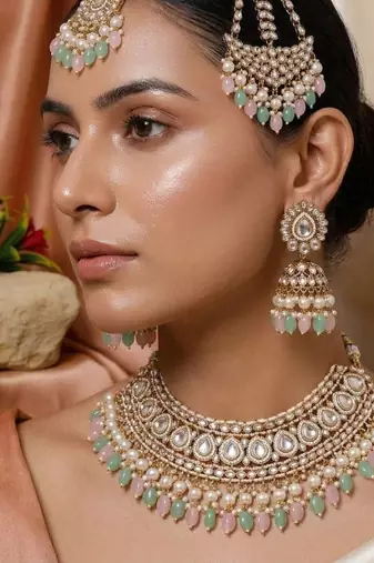 Pink & pista green color kundan necklace set