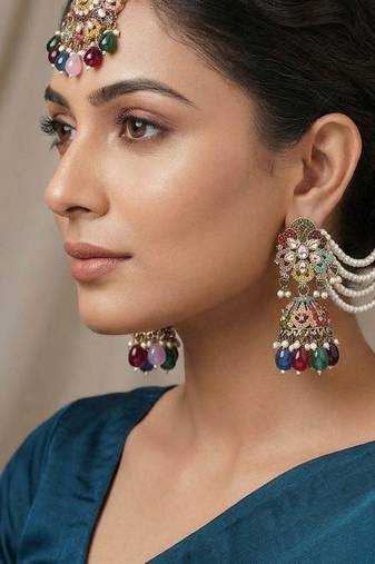 multicolor kundan earrings and maang tikka set