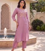 Women's purple silk blend solid embroidered kurta and trouser set | trendy ethnic wear for women