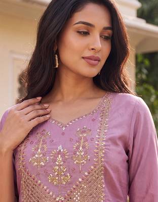Women's purple silk blend solid embroidered kurta and trouser set | trendy ethnic wear for women 5