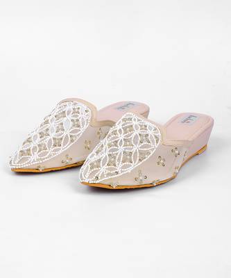Gold synthetic mojari flats 2