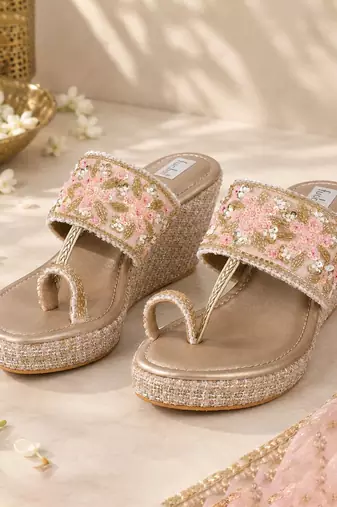 Peach velvet kolhapuri heels