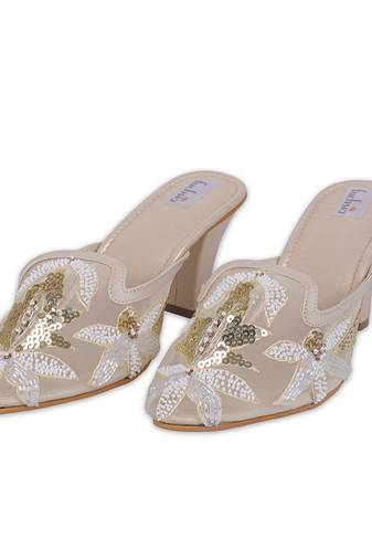 Gold synthetic mojari heels