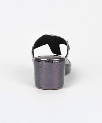 Black synthetic kolhapuri heels 4