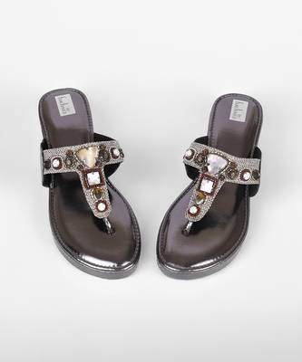 Black synthetic kolhapuri heels 5