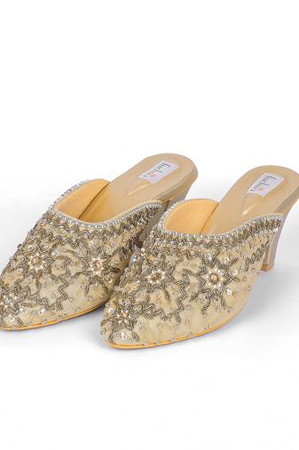 Gold synthetic mojari heels